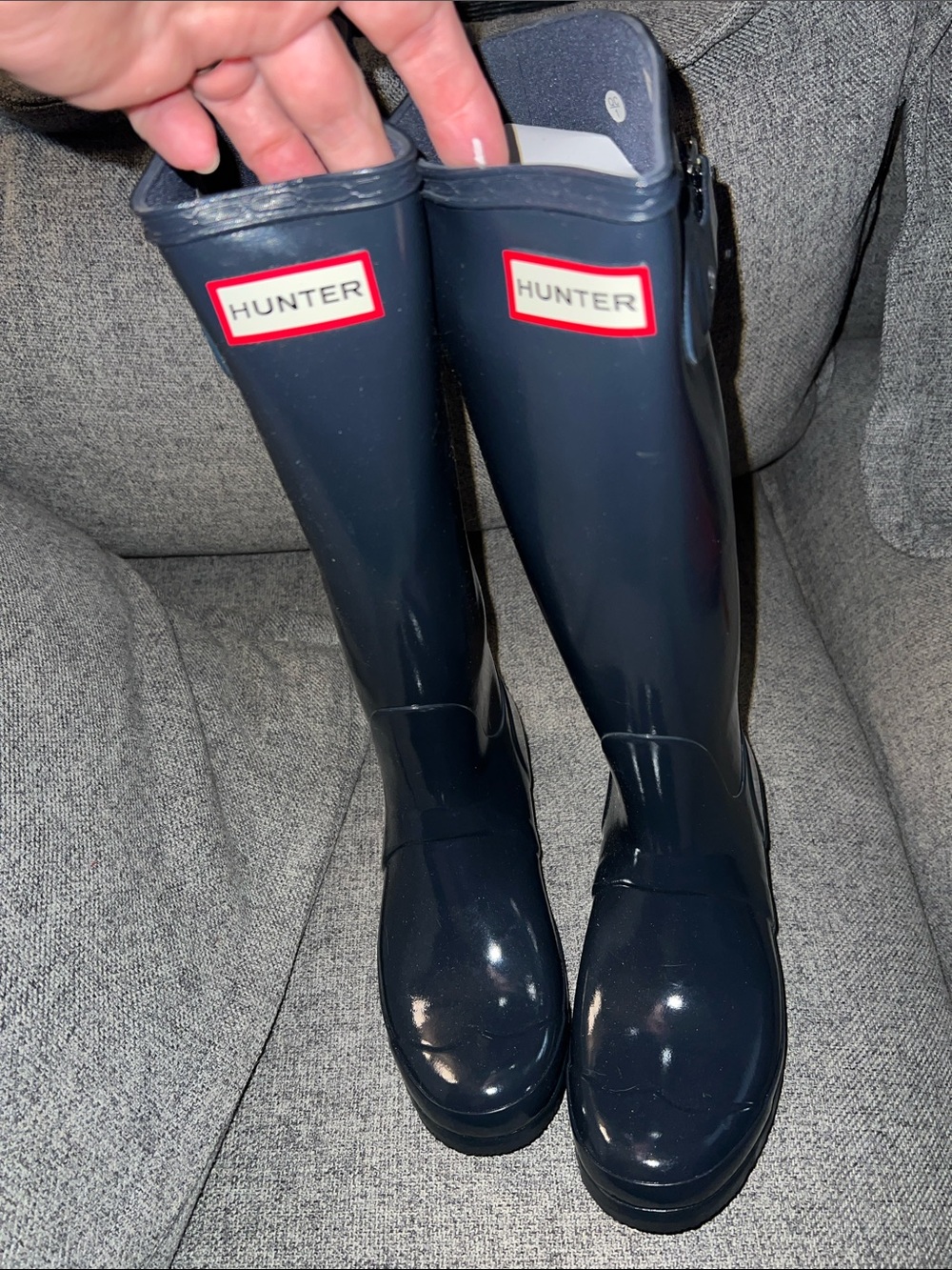 Hunter Tall Rain Boots in Navy with Red Logo Trim NWOT 7
